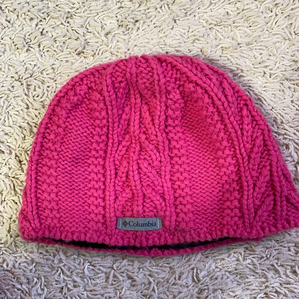 Columbia beanie